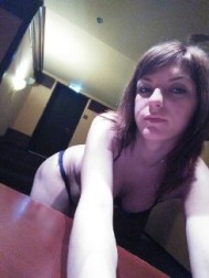 Girl Luciana in Longueuil