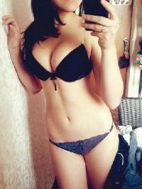 Escort Camille in Pinrang